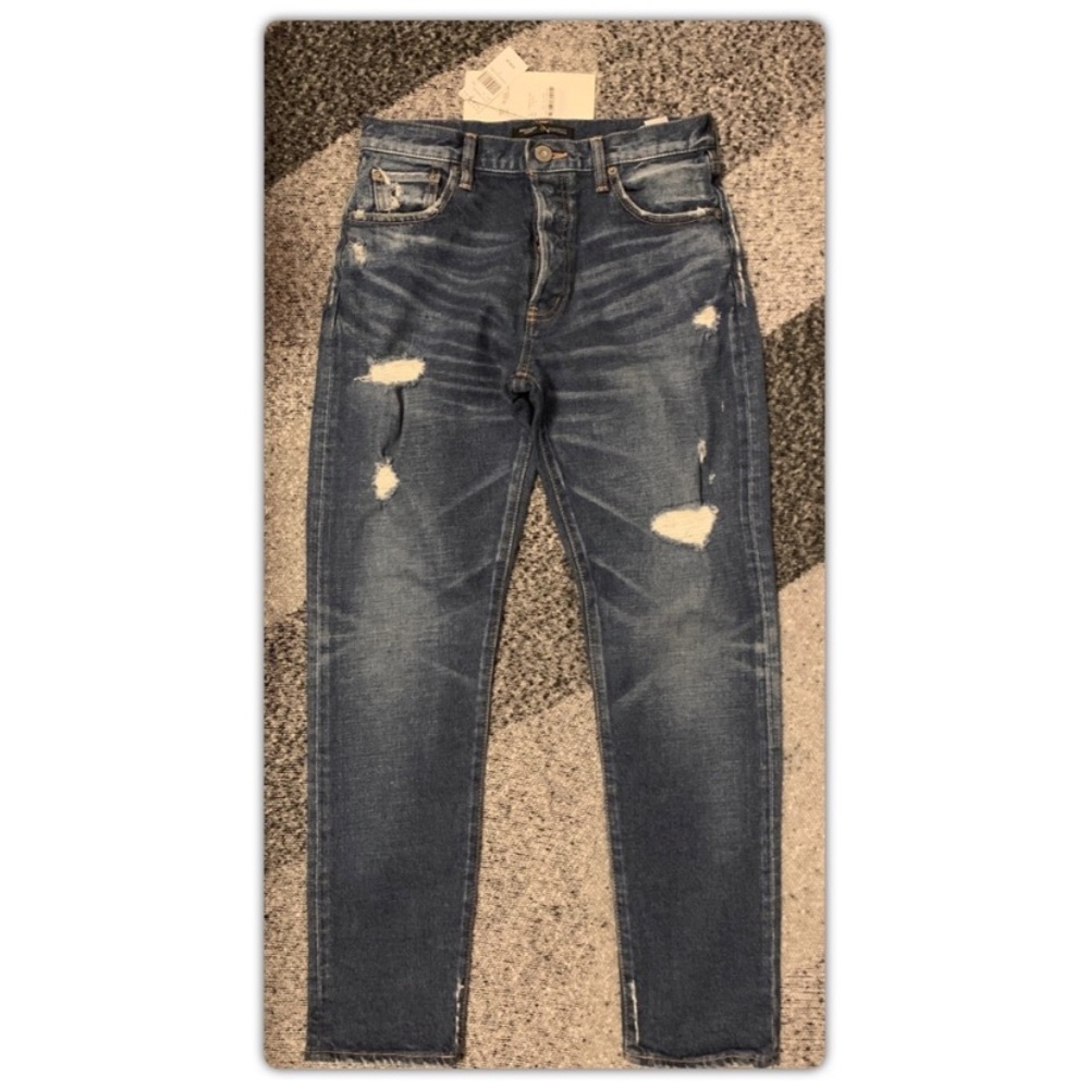 Moussy vintage jean XO Barney’s NY 27